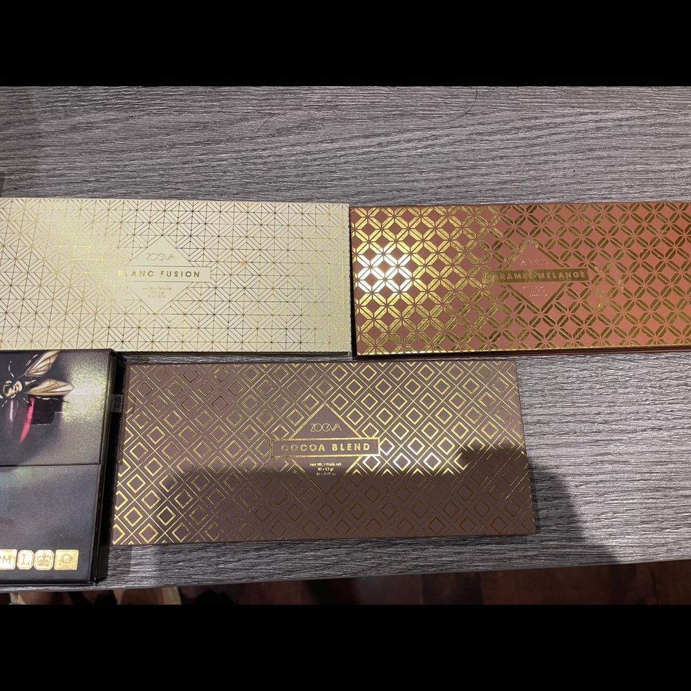 Zoeva eyeshadow palettes